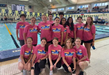 Devilfish athletes volunteering