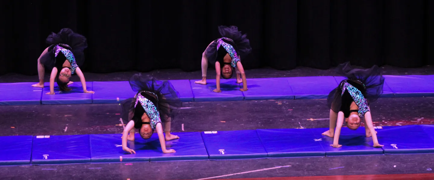 acro class on stage
