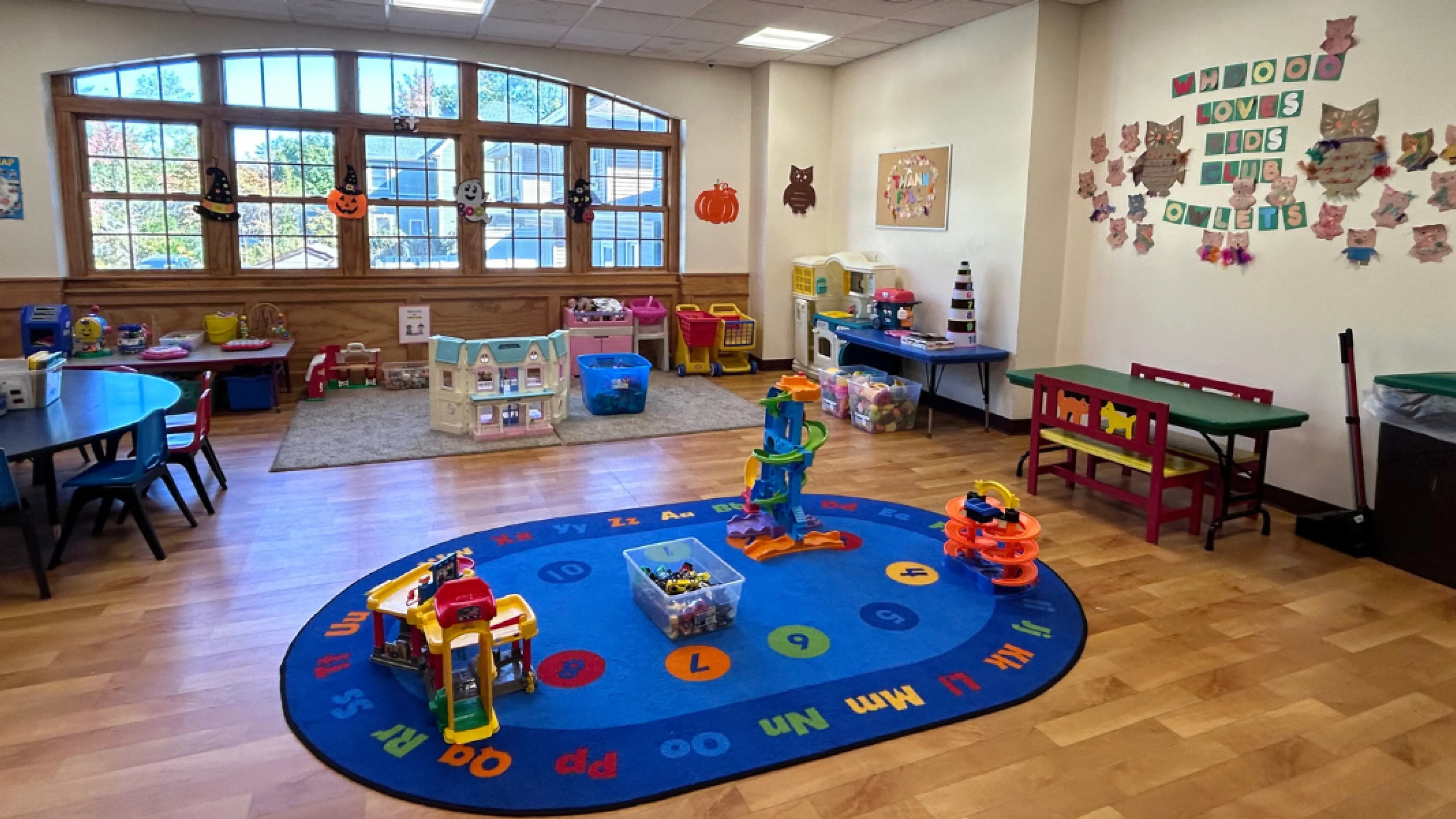 Kids Club classroom. (empty)